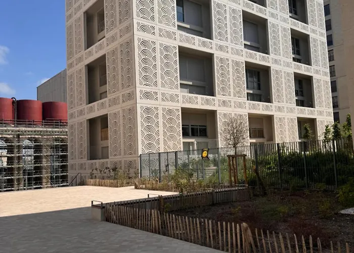 Atelier - Gare Saint Jean Apartment *