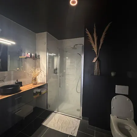 Atelier - Gare Saint Jean Apartmán *